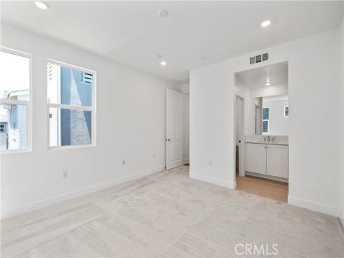 239 Yerba , Irvine, CA