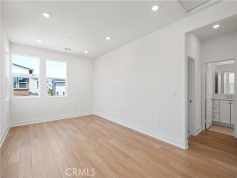 239 Yerba , Irvine, CA