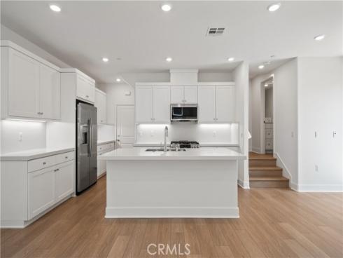 239 Yerba , Irvine, CA