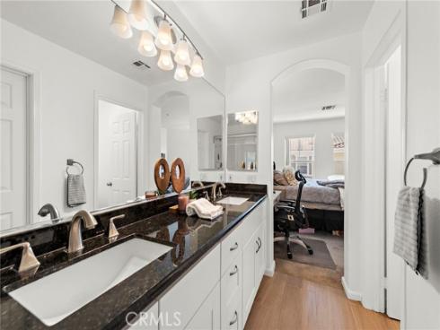 206 Terra Bella , Irvine, CA