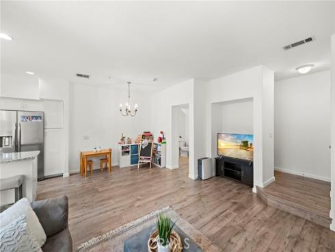 206 Terra Bella , Irvine, CA