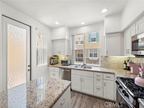 206 Terra Bella , Irvine, CA