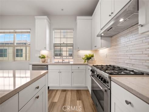 206  Milky Way  , Irvine, CA