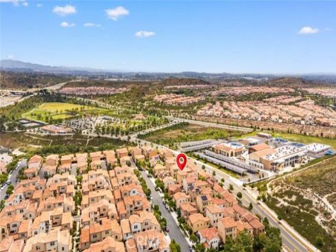 206  Milky Way  , Irvine, CA