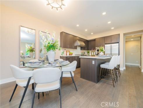 312 Rockefeller , Irvine, CA