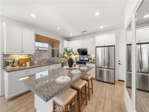 72 Parkwood , Irvine, CA