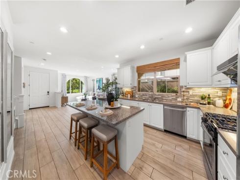 72 Parkwood , Irvine, CA