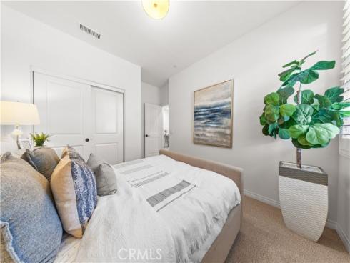 72 Parkwood , Irvine, CA