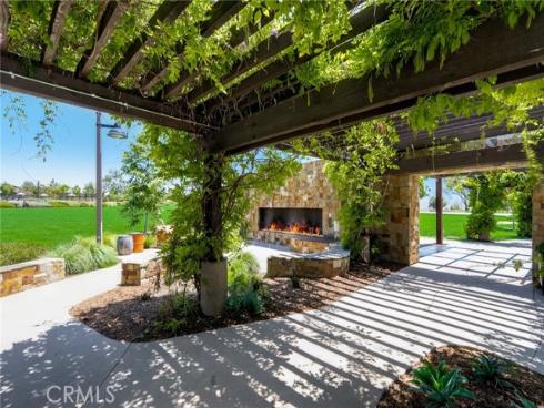 542  Cultivate  , Irvine, CA