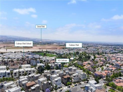542 Cultivate , Irvine, CA