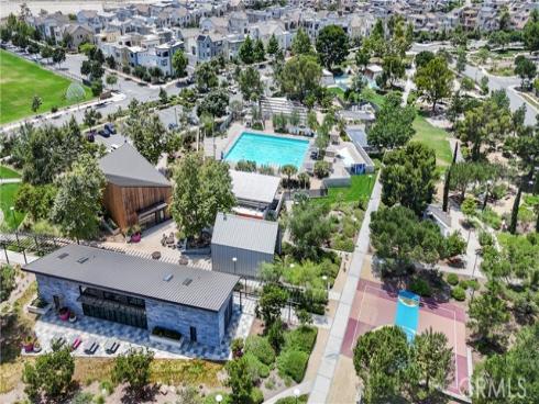 542 Cultivate , Irvine, CA