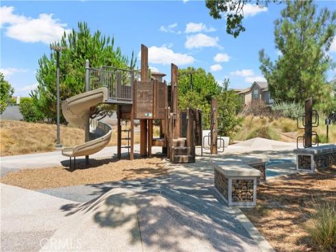 542 Cultivate , Irvine, CA