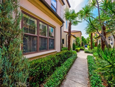 182 Firefly , Irvine, CA