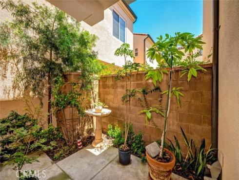 182 Firefly , Irvine, CA