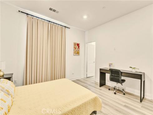 132 Abacus , Irvine, CA