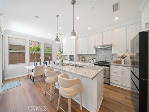 89 Overbrook , Irvine, CA