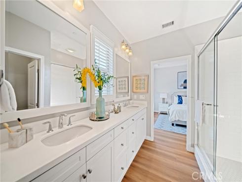 89 Overbrook , Irvine, CA