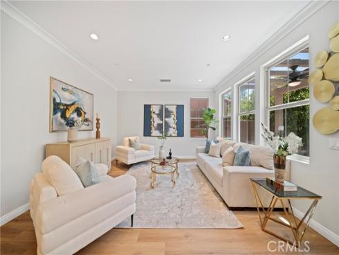 89 Overbrook , Irvine, CA