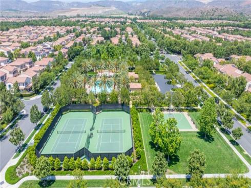 89 Overbrook , Irvine, CA