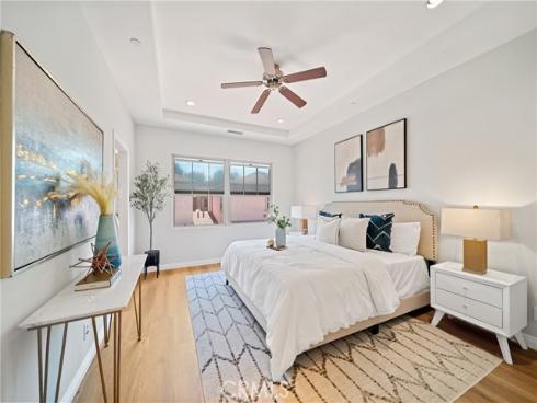 89 Overbrook , Irvine, CA