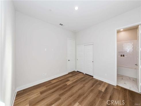 105 Chorus , Irvine, CA