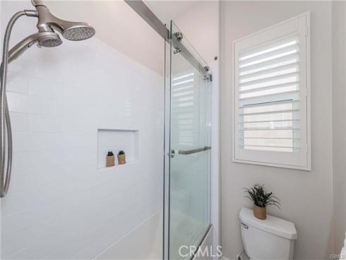 105 Chorus , Irvine, CA