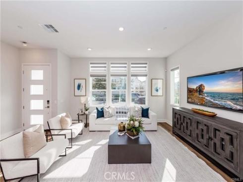 105 Chorus , Irvine, CA