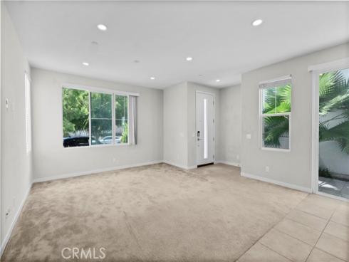 163 Stage , Irvine, CA