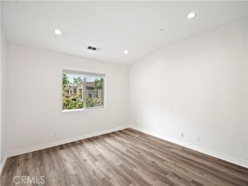 80 hedge bloom , Irvine, CA