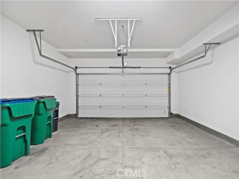 80  hedge bloom  , Irvine, CA