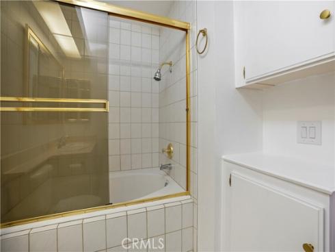 33 Abrazo Aisle 174 , Irvine, CA