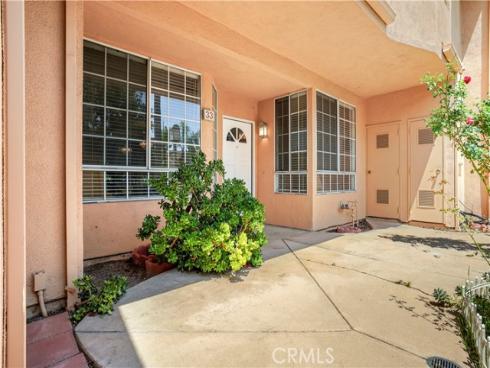 33 Abrazo Aisle 174 , Irvine, CA