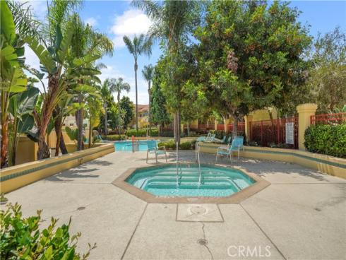 33 Abrazo Aisle 174 , Irvine, CA