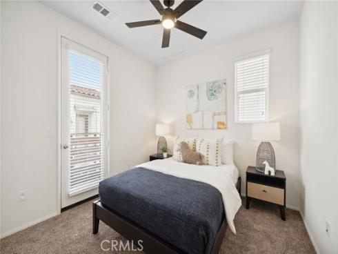 135 Acamar , Irvine, CA