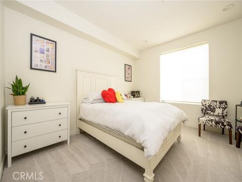 2253 Martin 215 , Irvine, CA