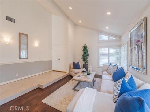 17 Kara , Irvine, CA