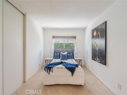 17 Kara , Irvine, CA