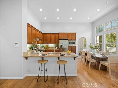 83 City Stroll , Irvine, CA