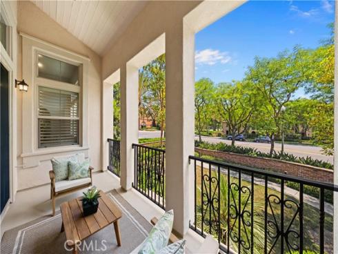 83 City Stroll , Irvine, CA