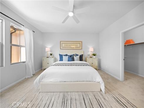 83 City Stroll , Irvine, CA