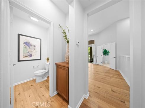 83 City Stroll , Irvine, CA