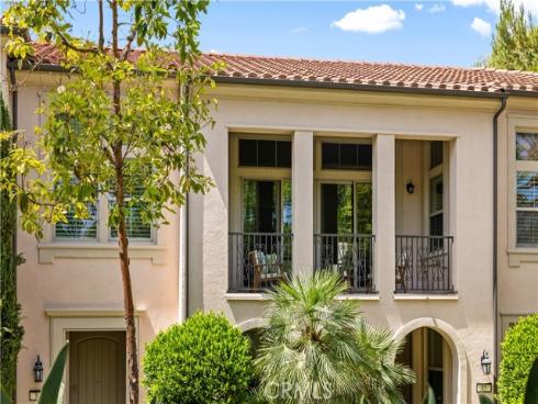 83 City Stroll , Irvine, CA