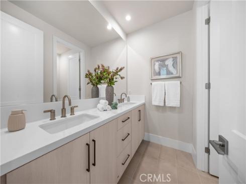 122 Mossvine , Irvine, CA