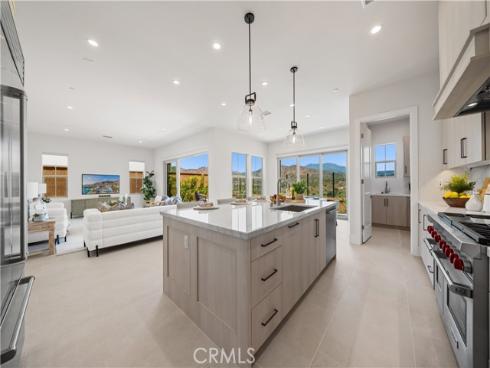 122 Mossvine , Irvine, CA