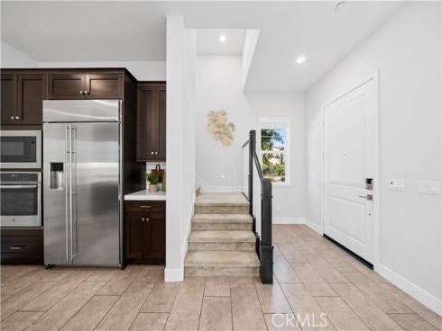 111  Pitch  , Irvine, CA