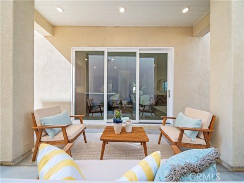 111  Pitch  , Irvine, CA