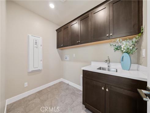 111  Pitch  , Irvine, CA