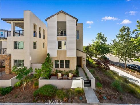 111  Pitch  , Irvine, CA