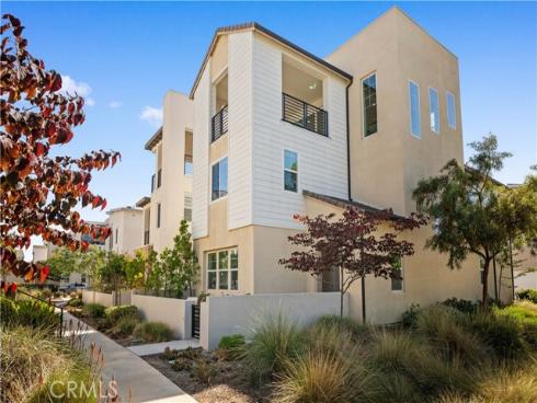 111  Pitch  , Irvine, CA