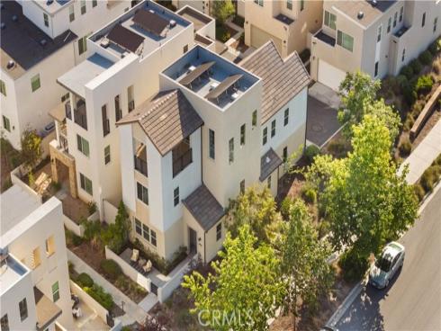 111  Pitch  , Irvine, CA